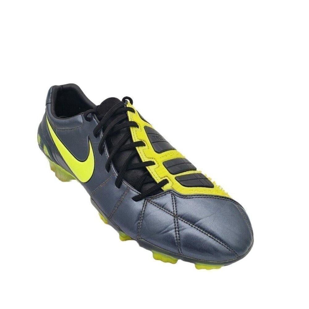 Rare 2011-Nike Total 90 Laser 3 Soccer Cleats Mens Sz 13 Gray/yellow 385423-470